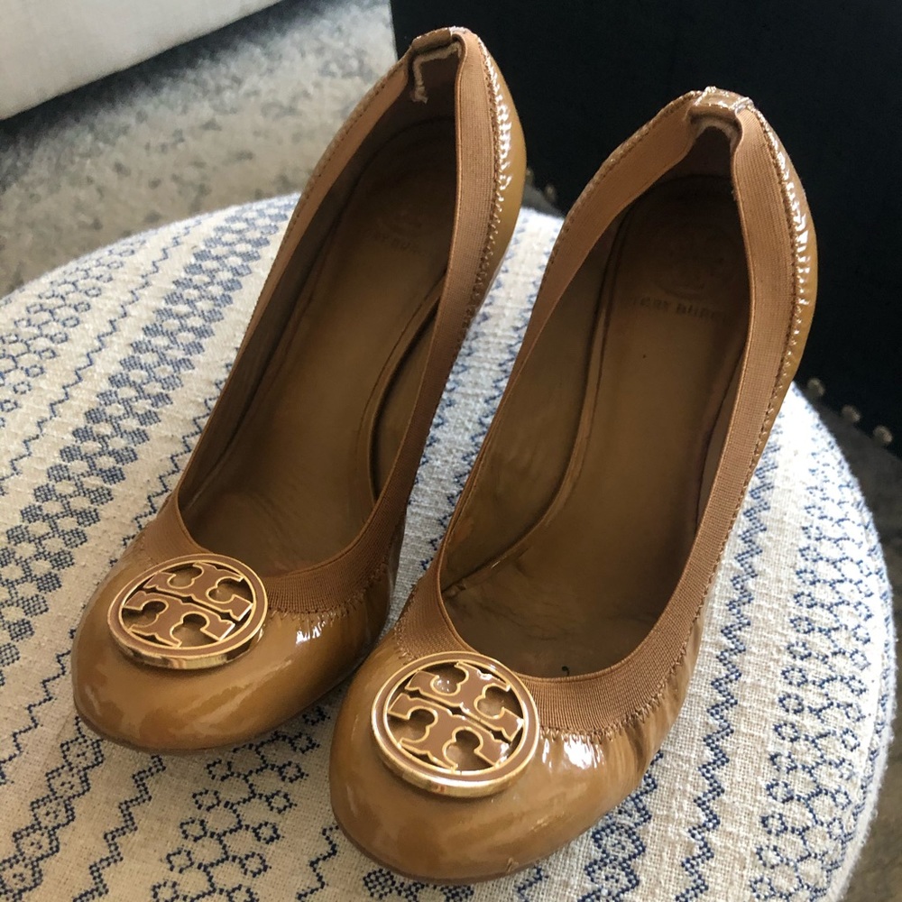 Tory Burch Caroline Wedges. Size 9.5